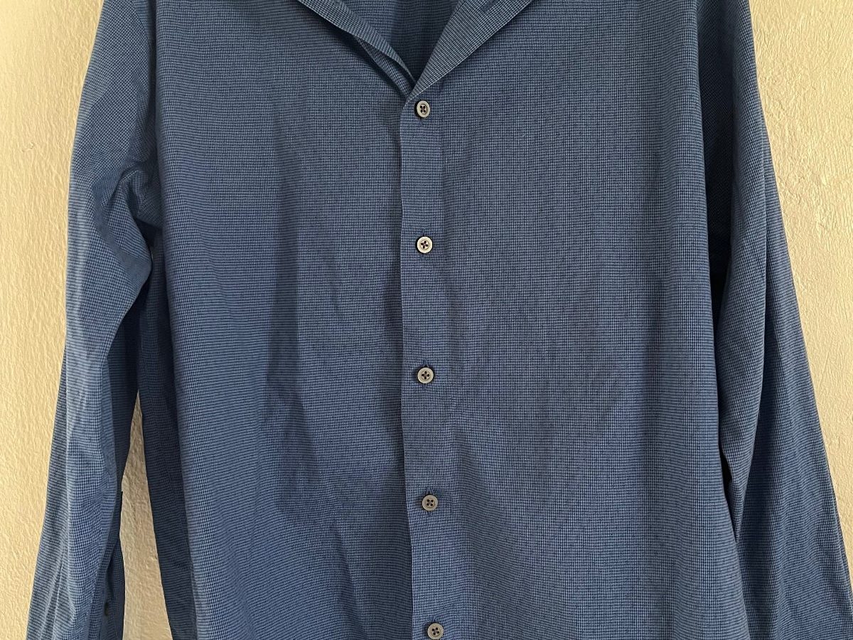 Camisa azul  K. Cole