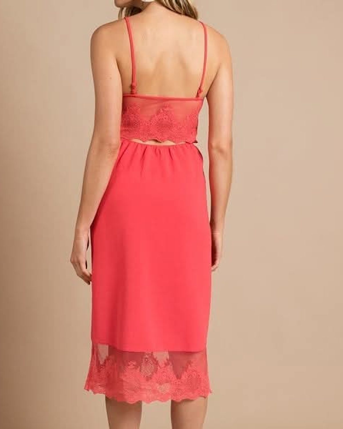 Vestido detalle encaje