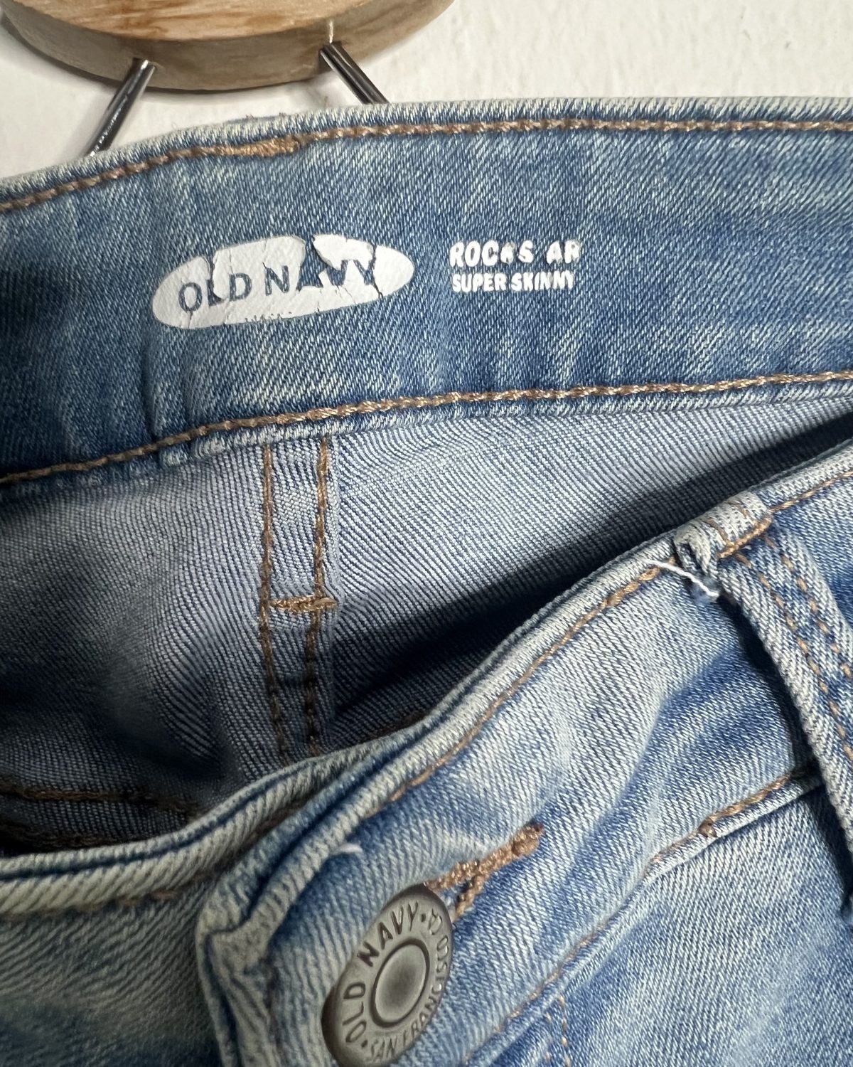 Jean skinny con diseño