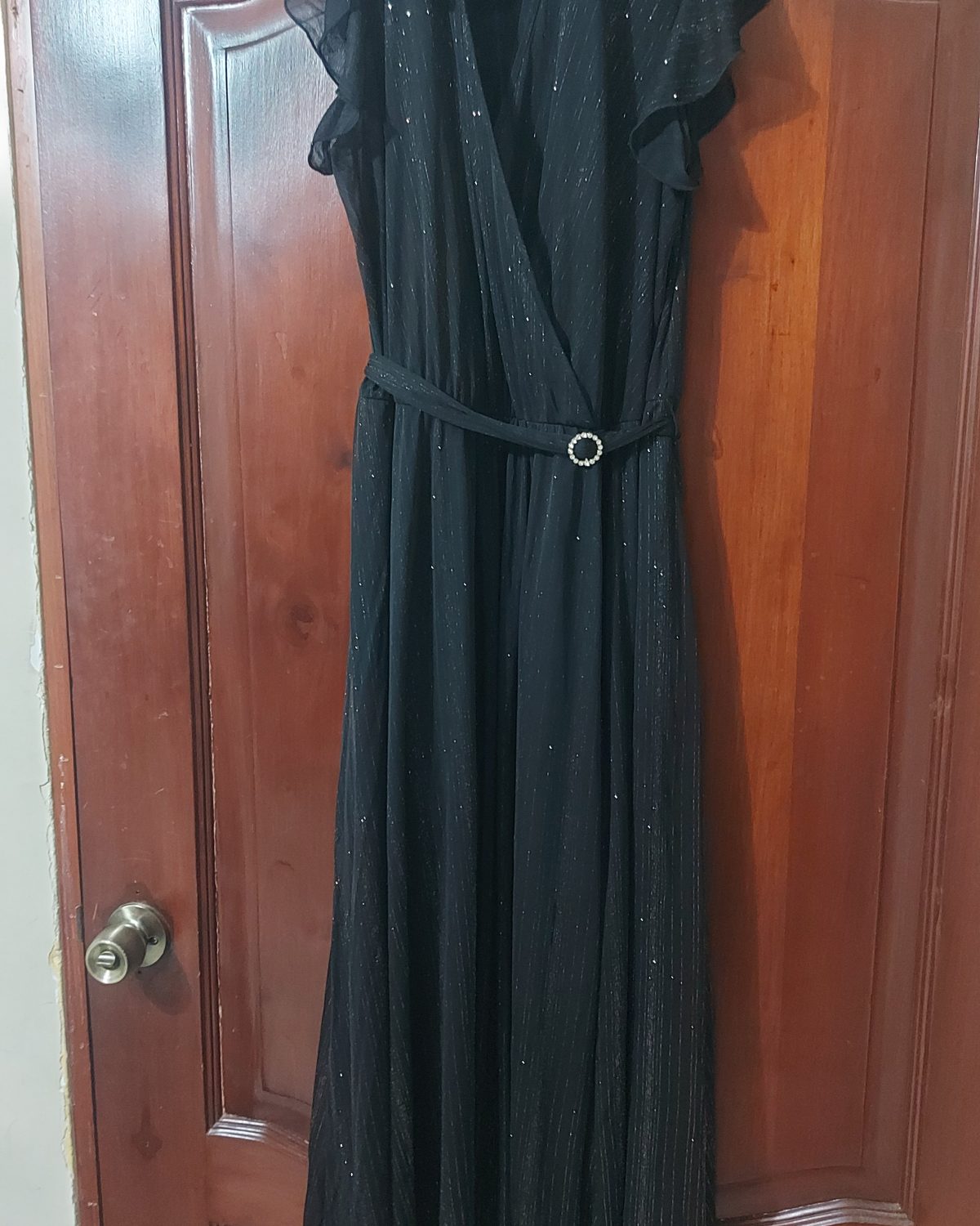 Vestido casual con brillos sutiles