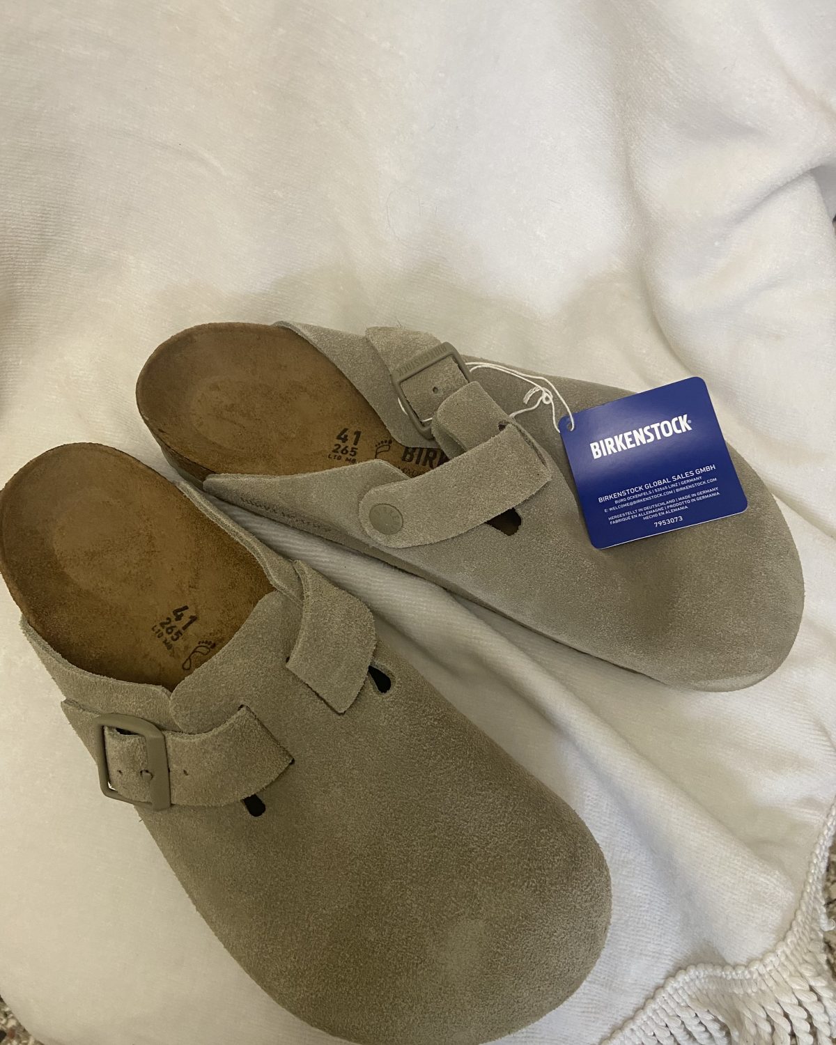 SUECOS BIRKENSTOCK- SIZE 41