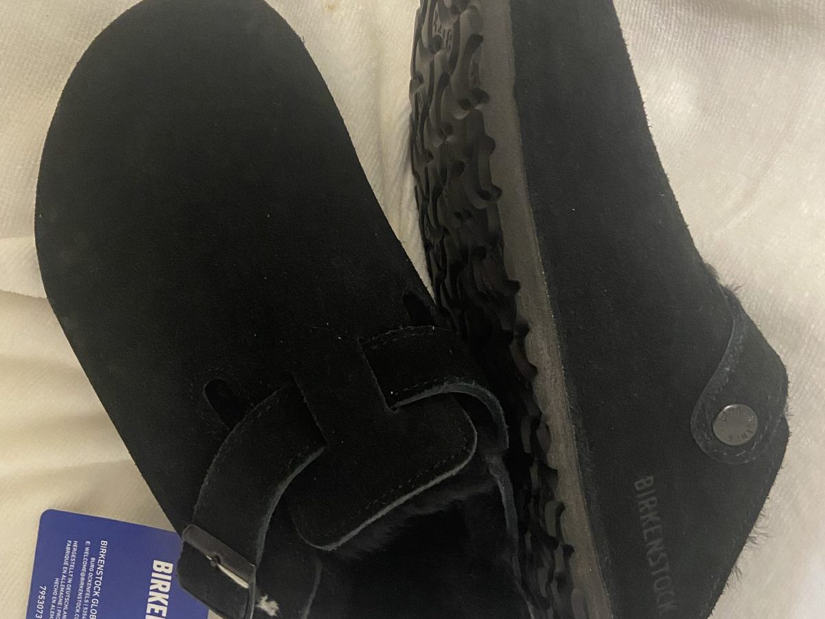 ZUECOS BIRKENSTOCK- SIZE 9