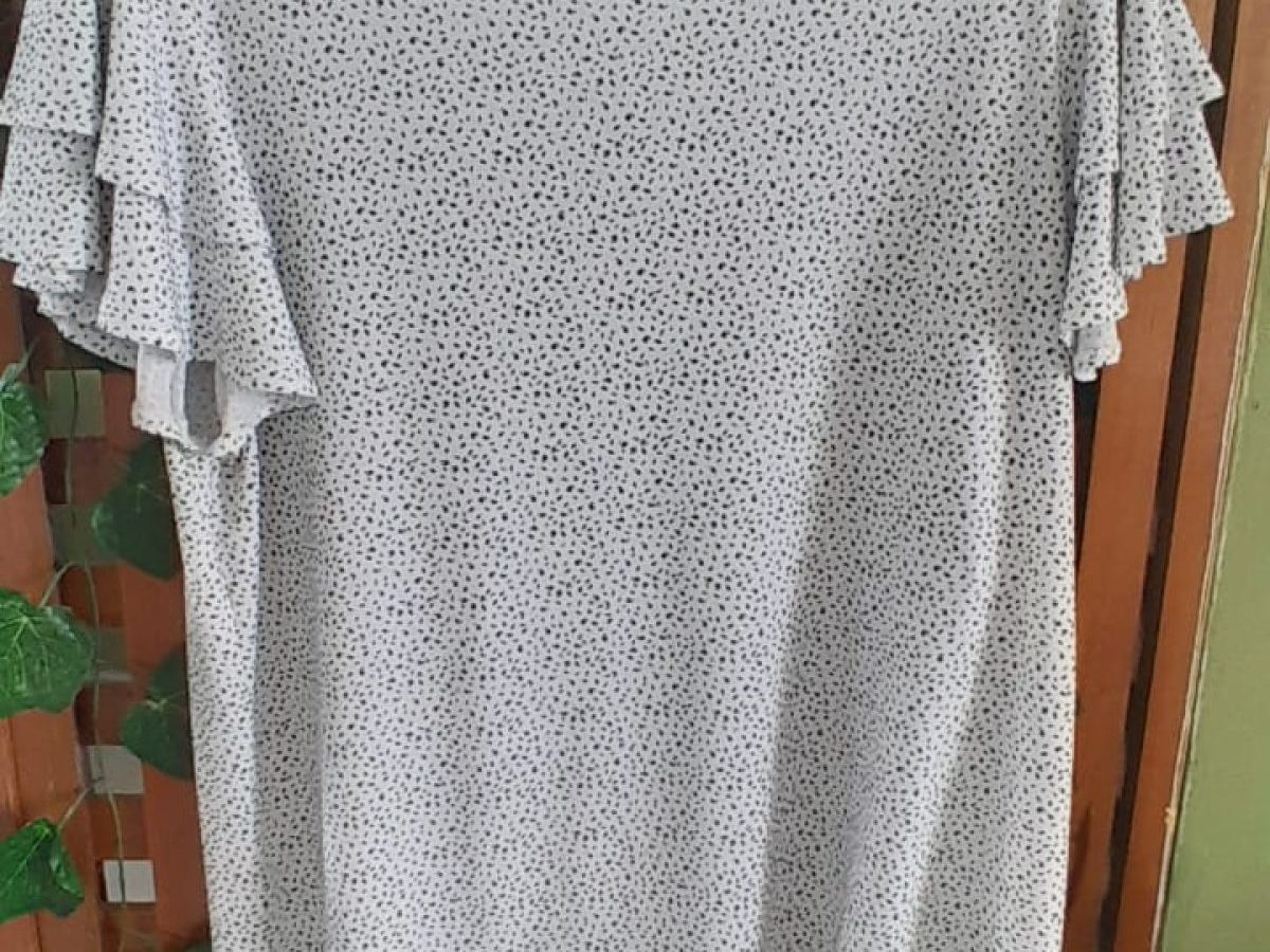 Blusa blanco y negro