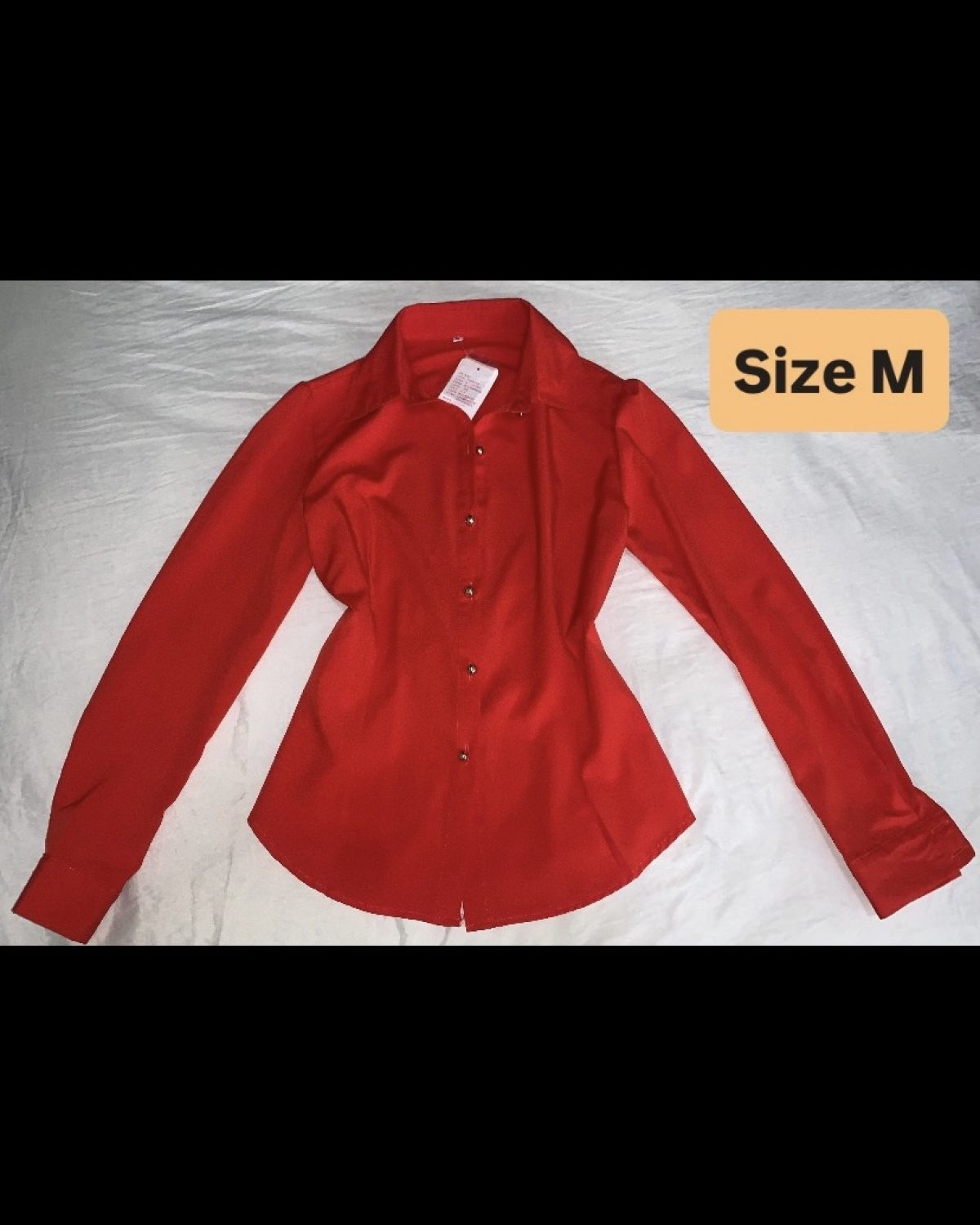 Blusa roja size M tela tipo seda