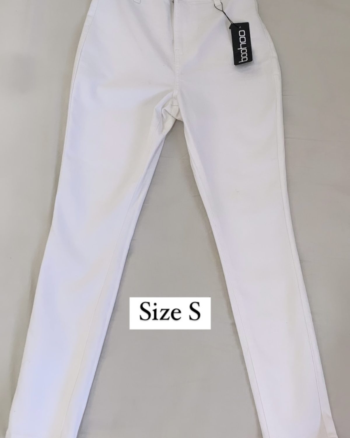 Pantalón blanco Size S, extiende