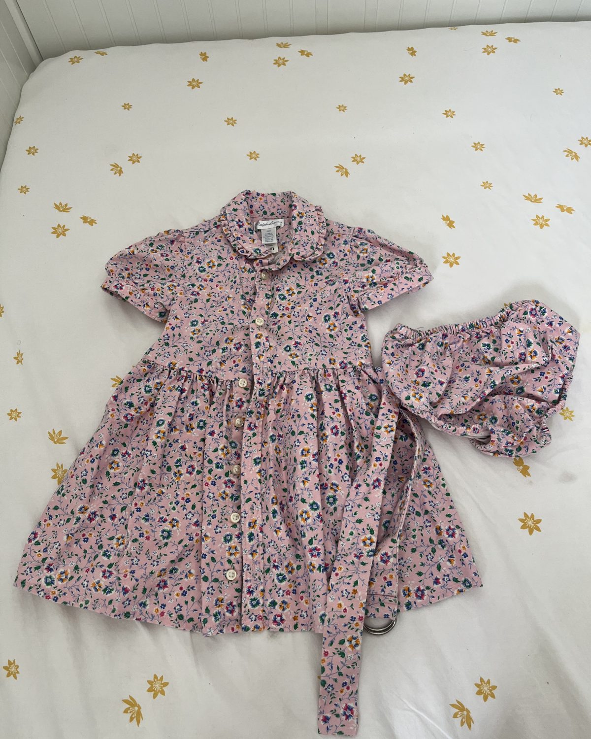 Vestido de flores bebé