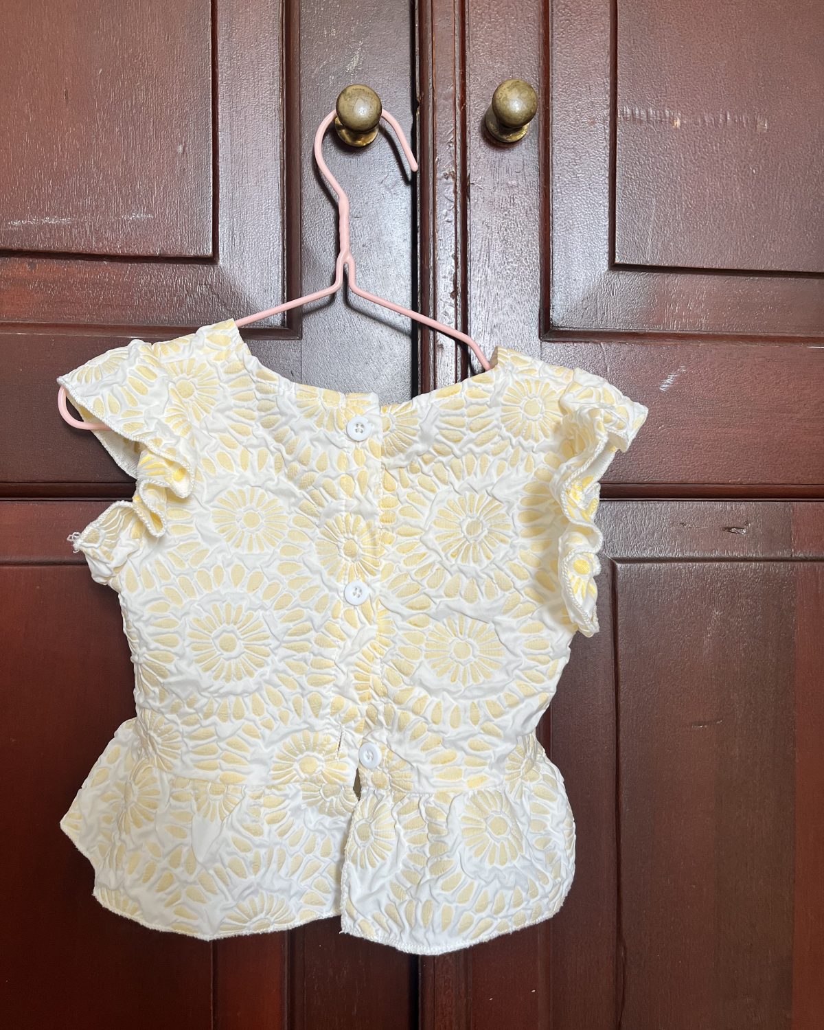 Conjunto amarillo bebé