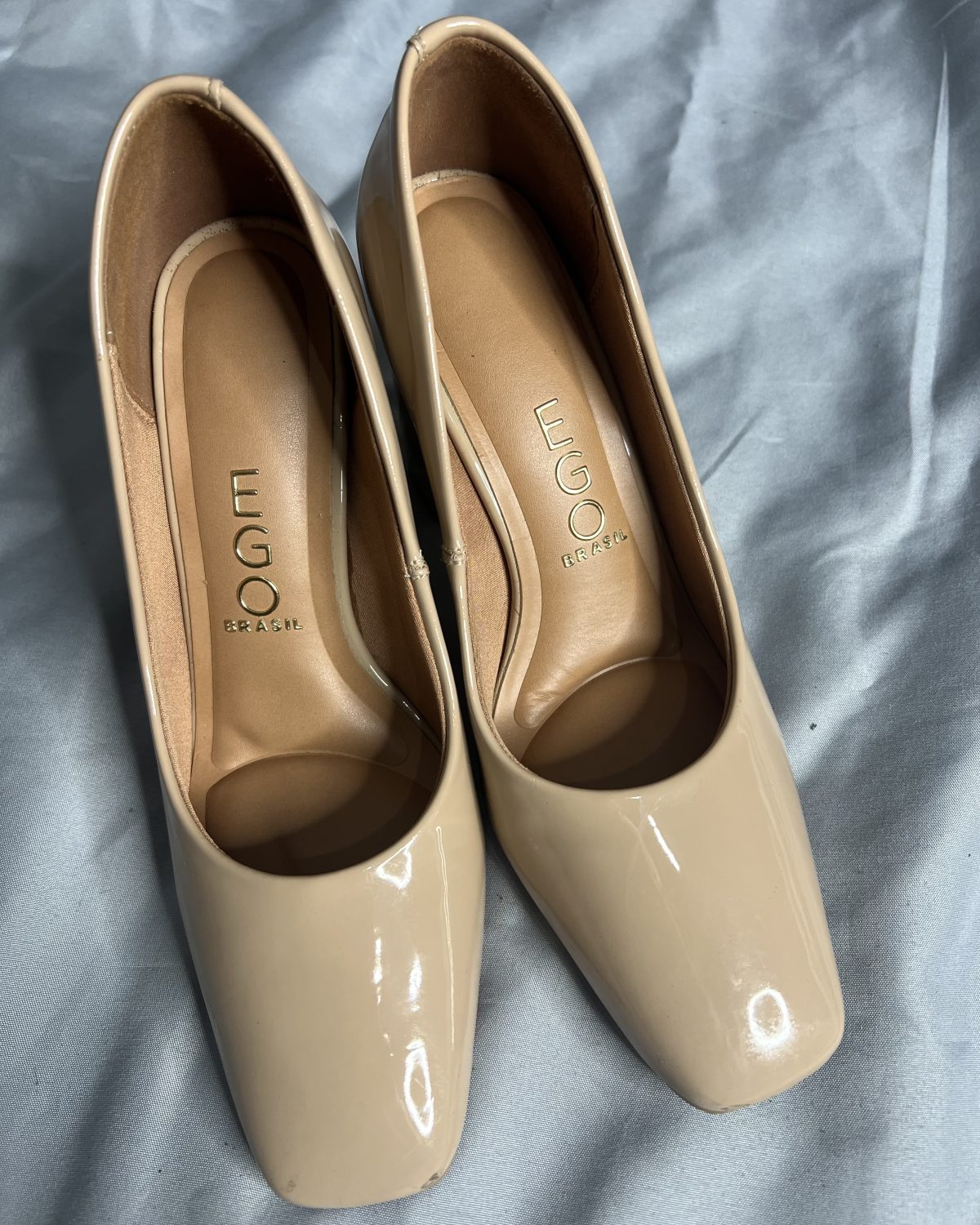 Zapatos de tacón color nude