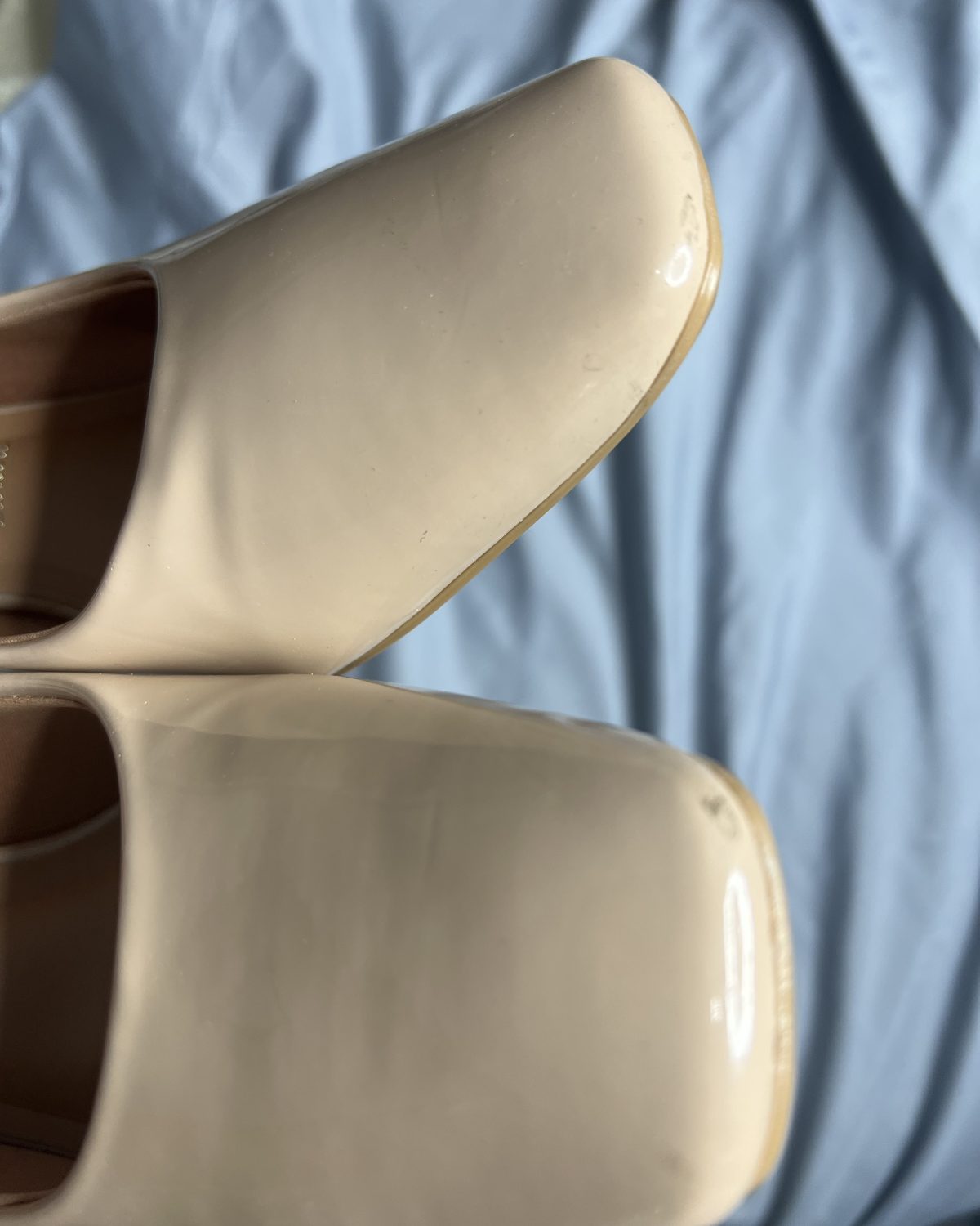 Zapatos de tacón color nude