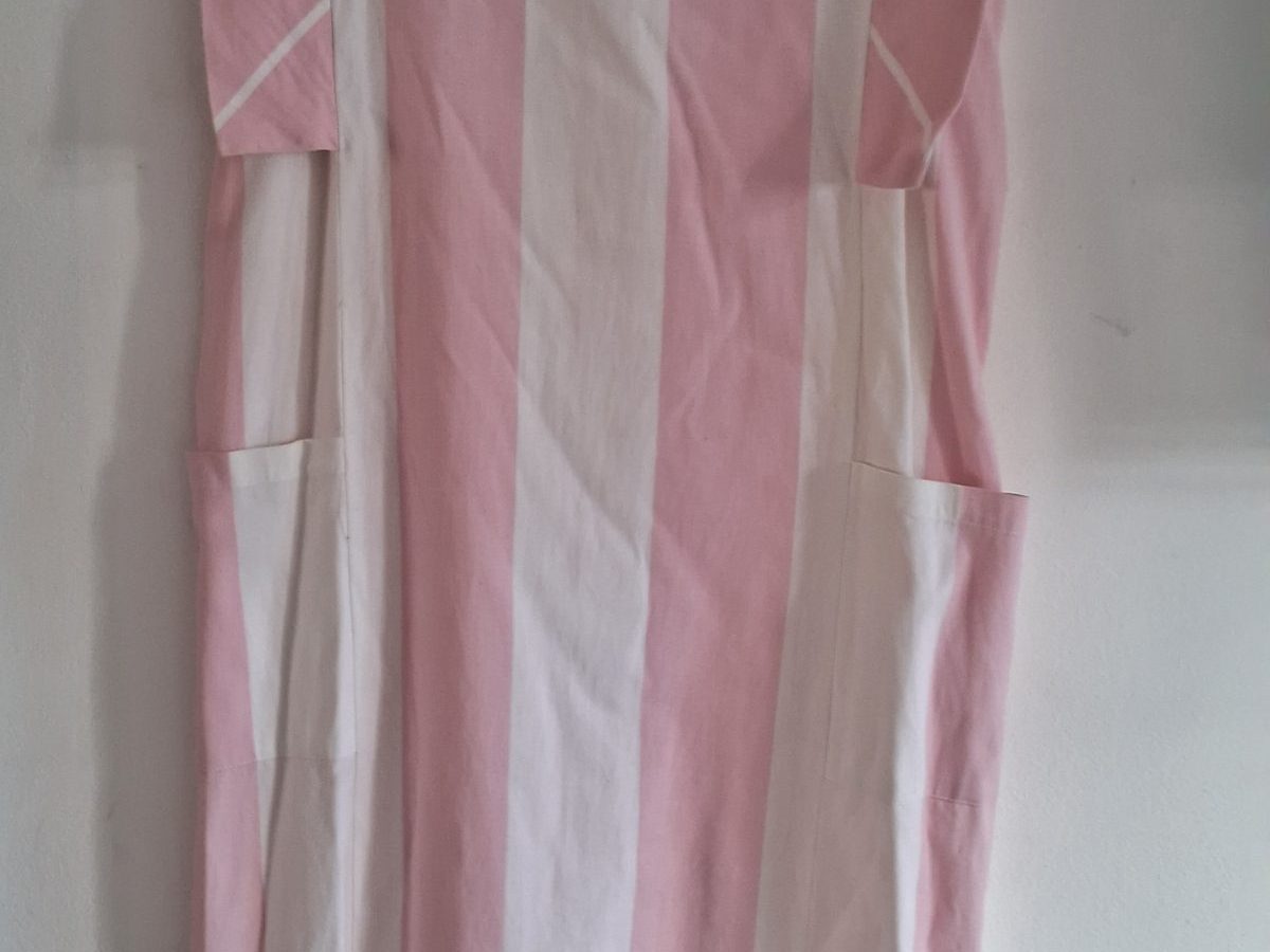 Vestido  de rayas rosado y blanco