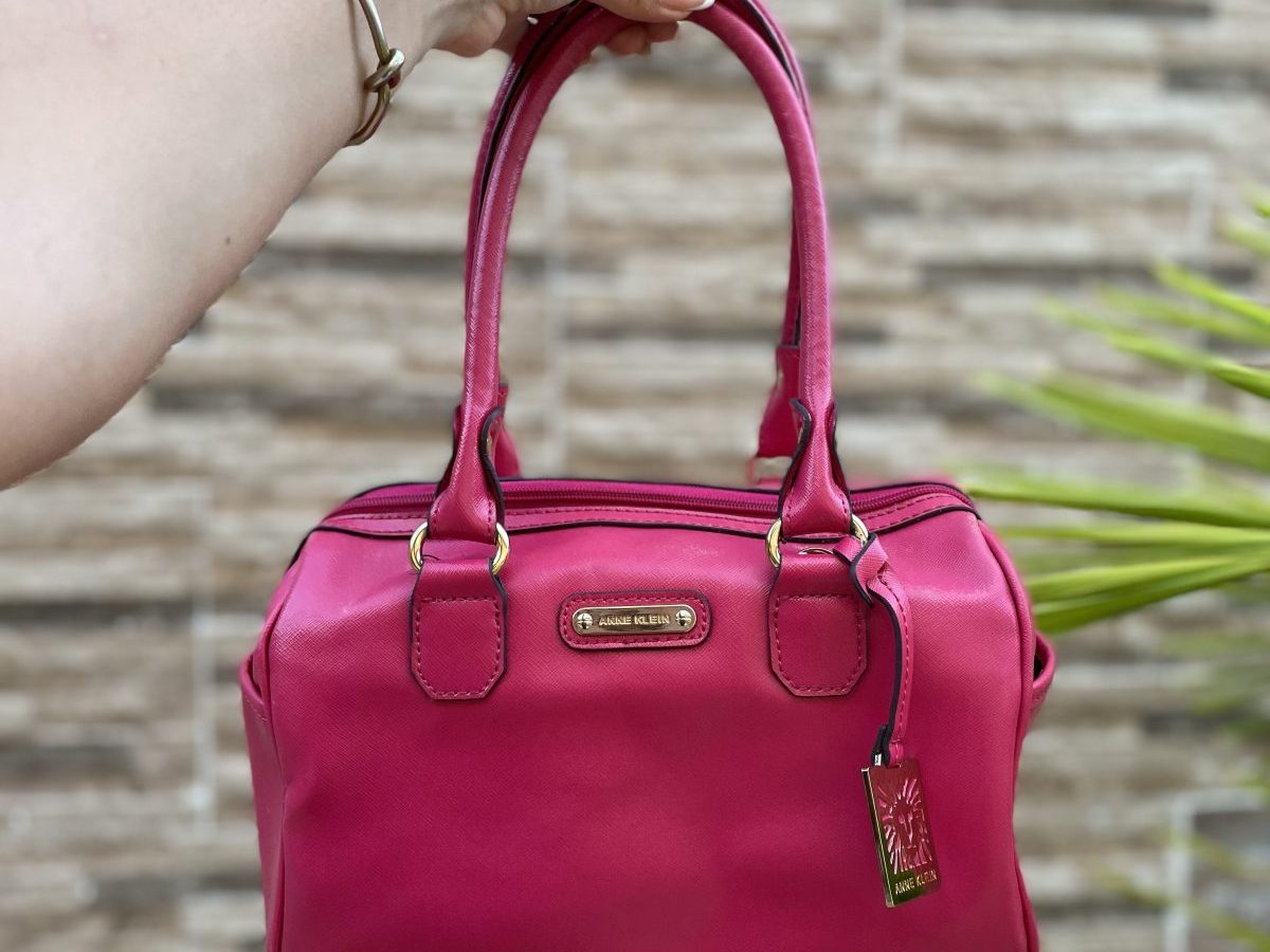 Cartera Anne Klein