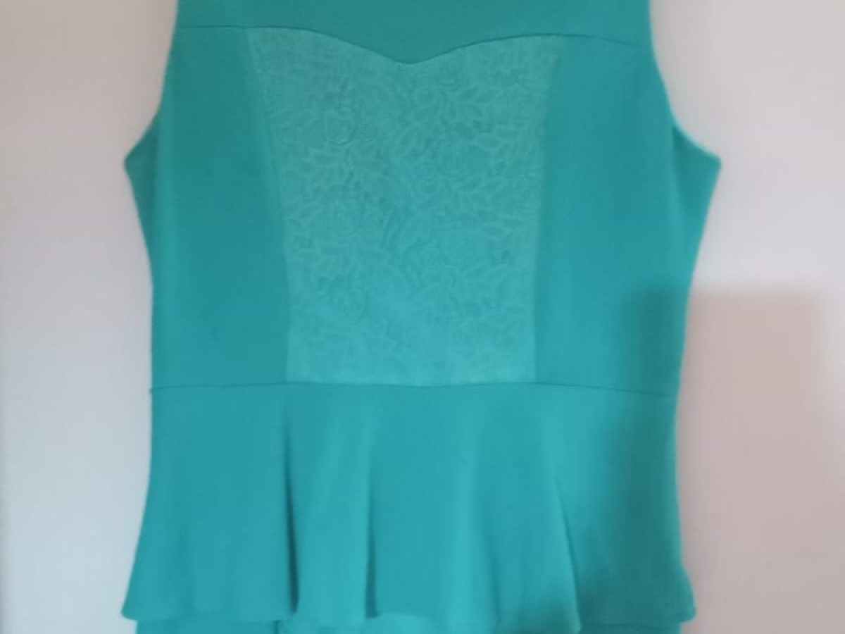 VESTIDO CORTO CASUAL COLOR VERDE