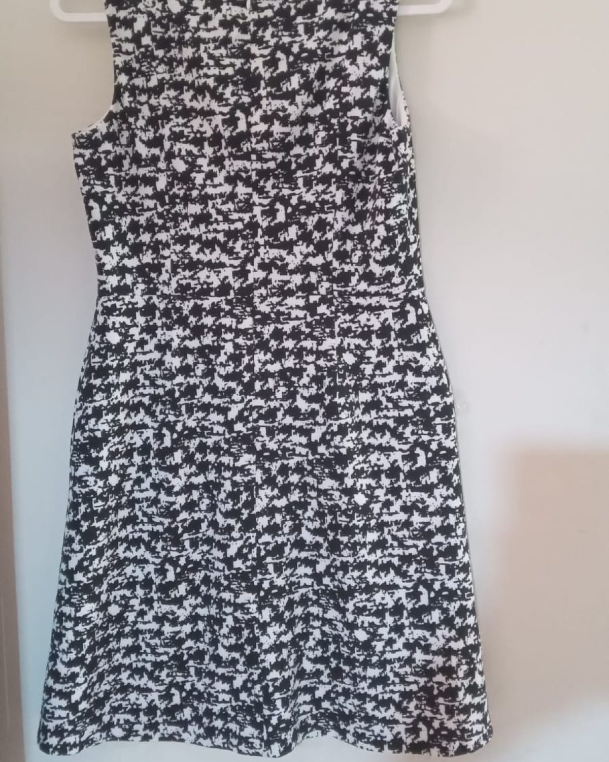 VESTIDO CASUL MARCA NINE WEST.