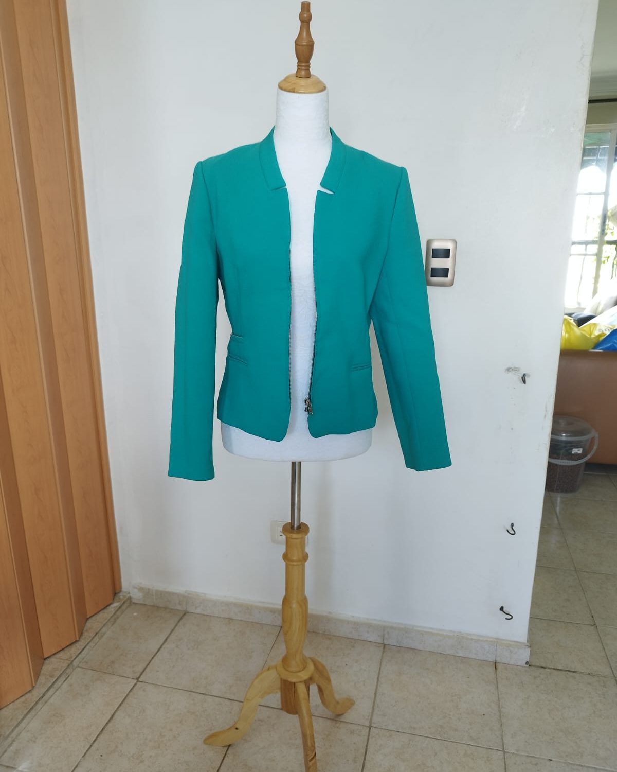 Chaqueta Zara con detalle/textura