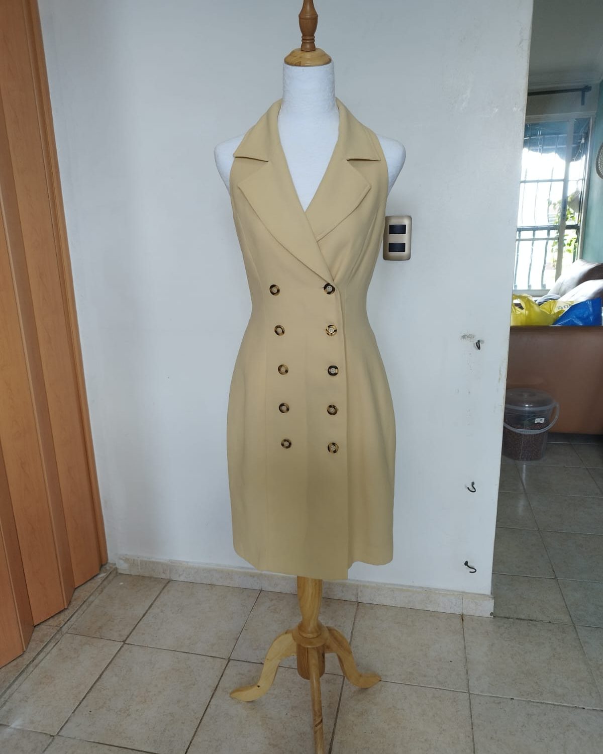 Vestido tipo chaqueta