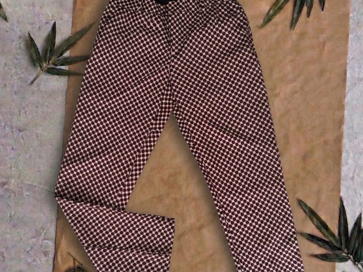 Pantalón formal Zara