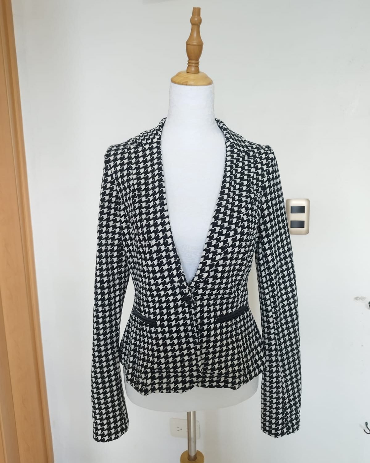 Chaqueta ligera blanco/negro