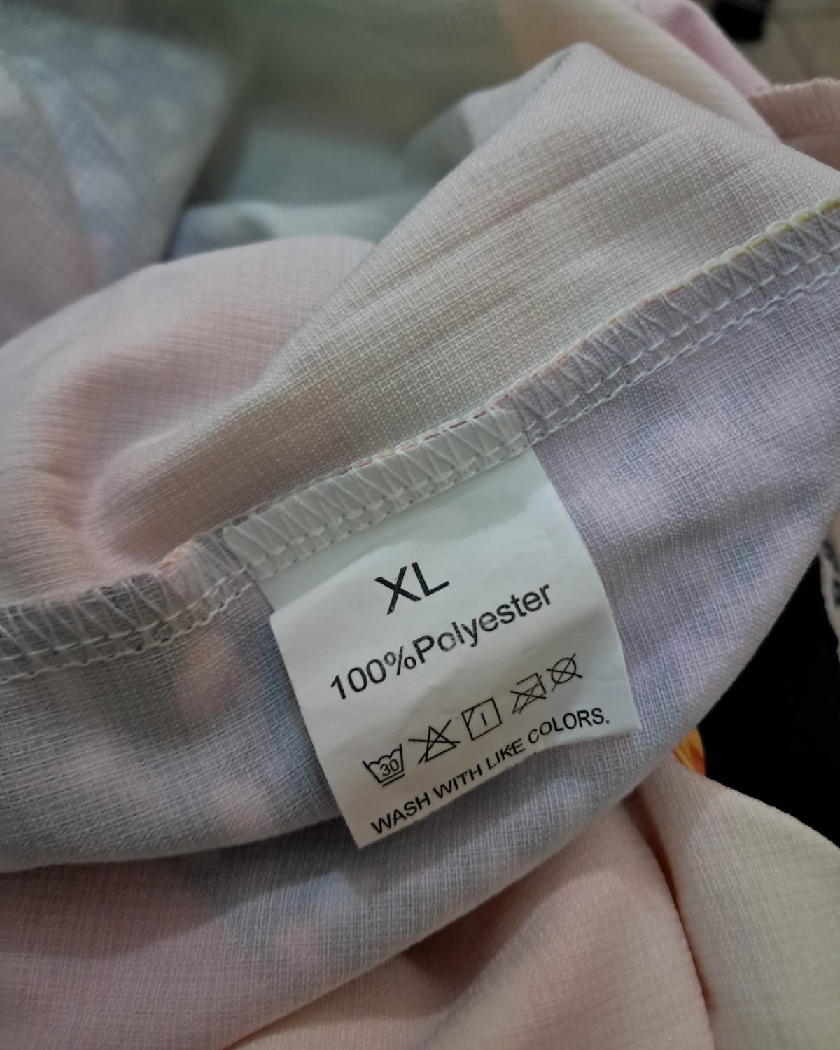 Enterizo de mujer multicolor con estampado vibrante