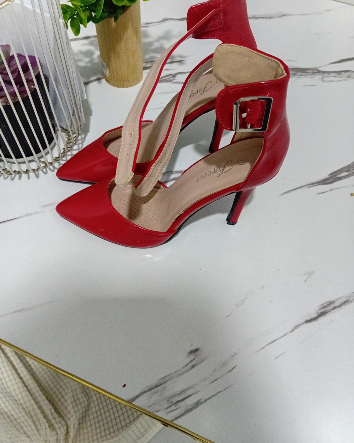 Zapatos en color rojo, execelente para cualquier combinacion