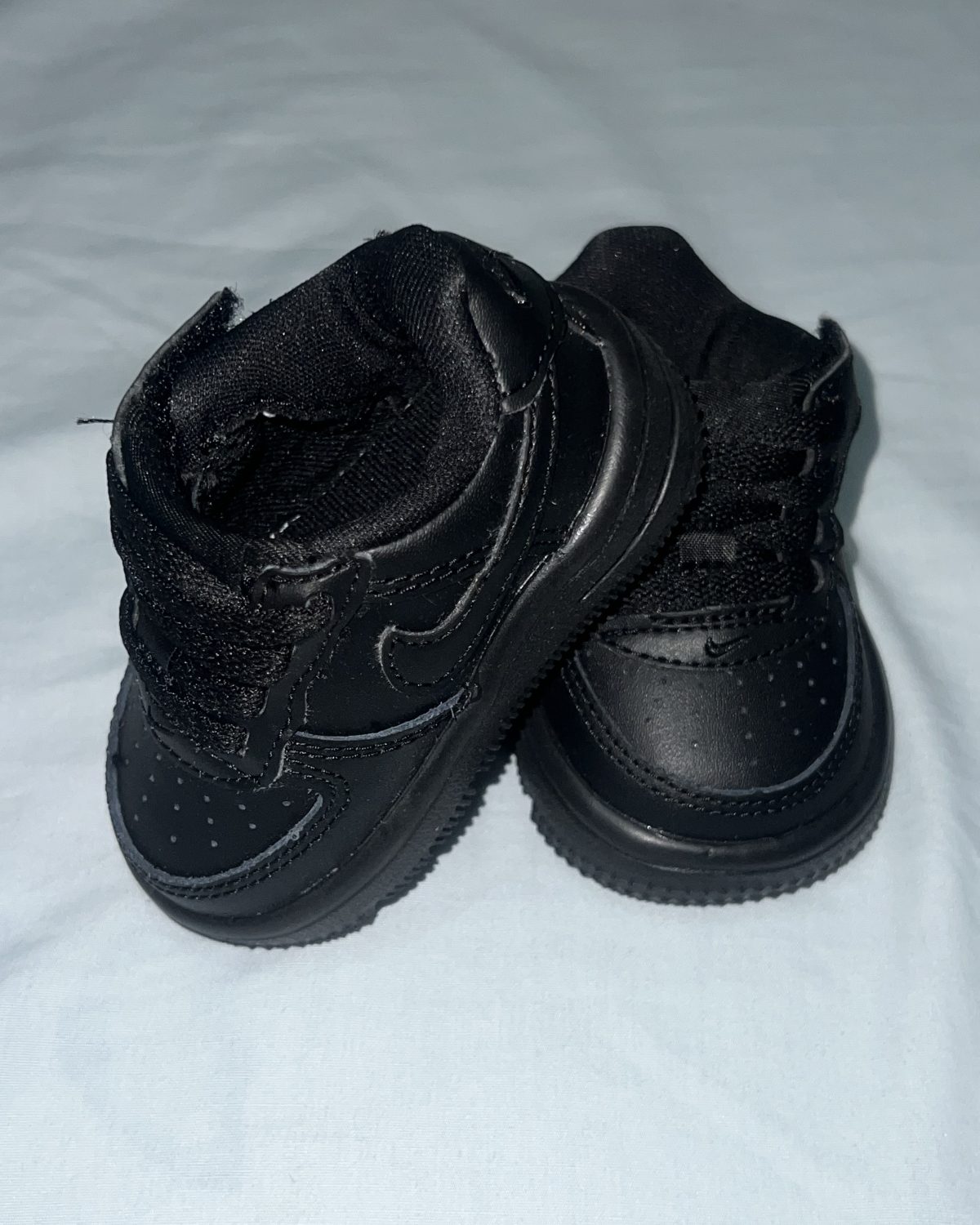 Sandalias y tenis