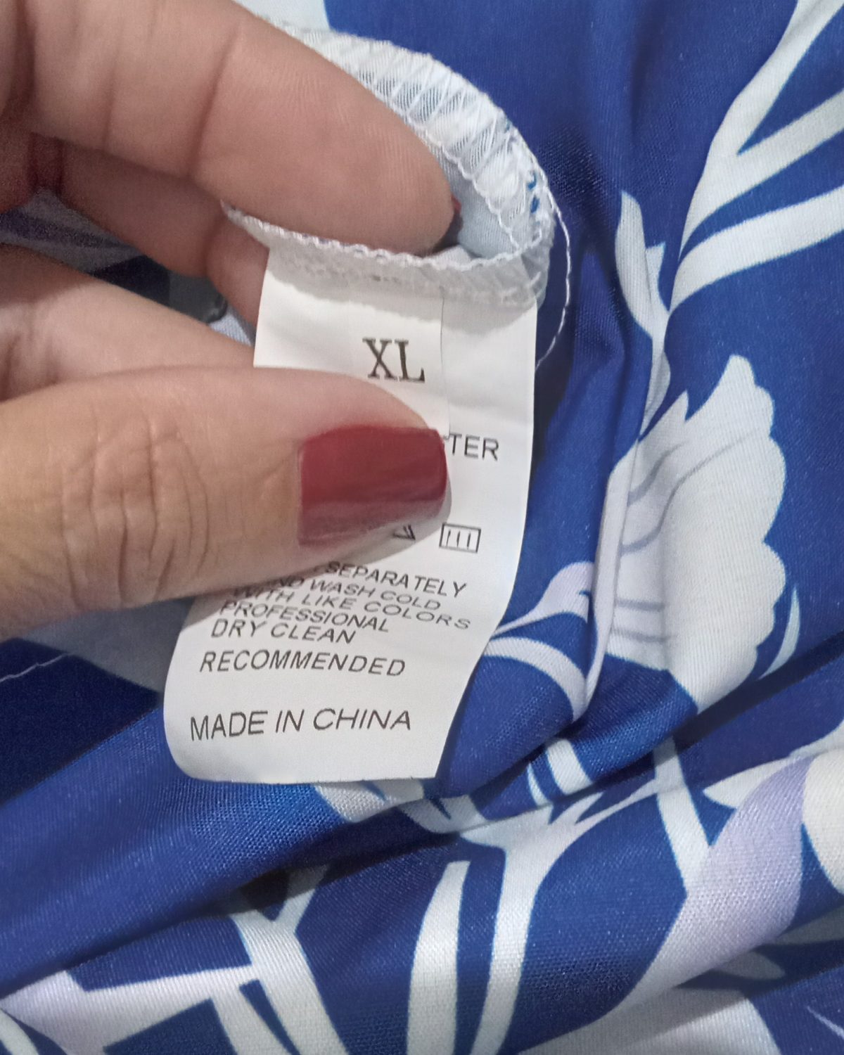 Vestido en azul y blanco