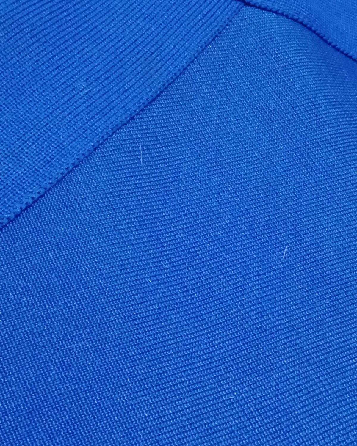 Vestido ajustado en azul