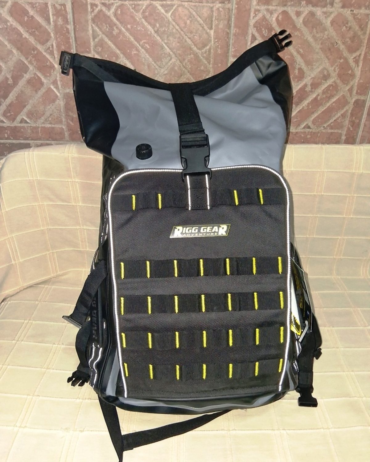 Mochila Impermeable Nelson-Rigg Hurricane (30L)