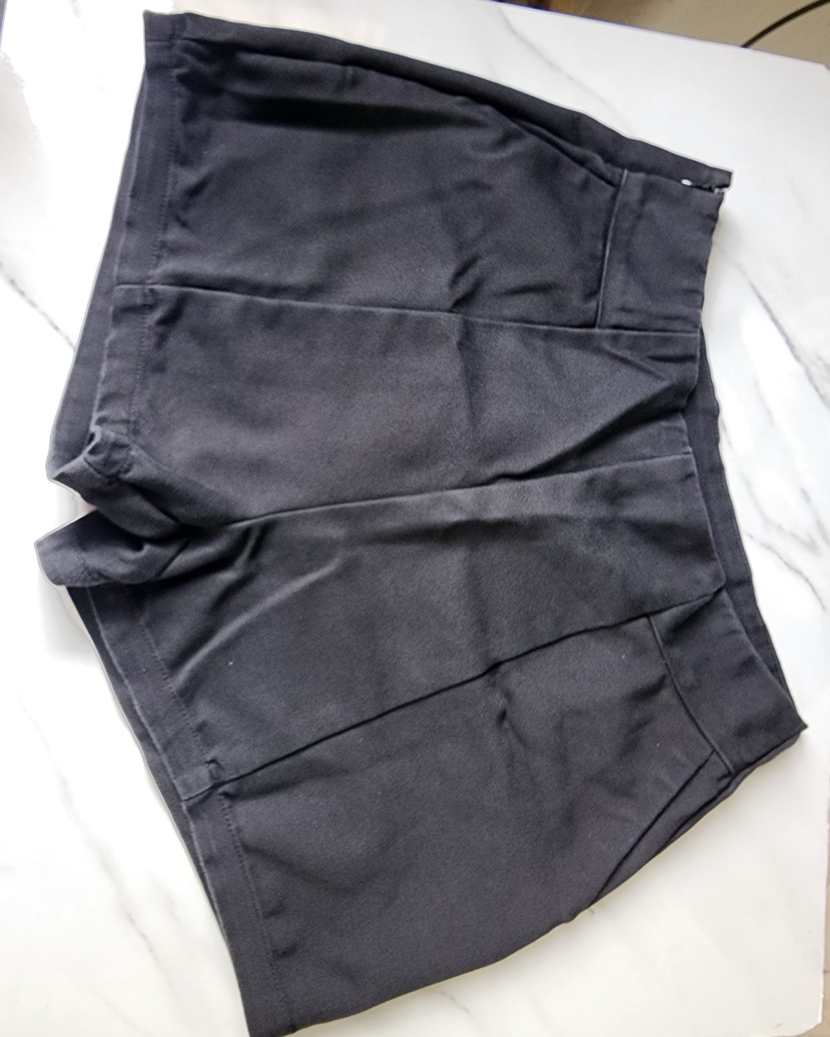 Pantalón de pinza corto