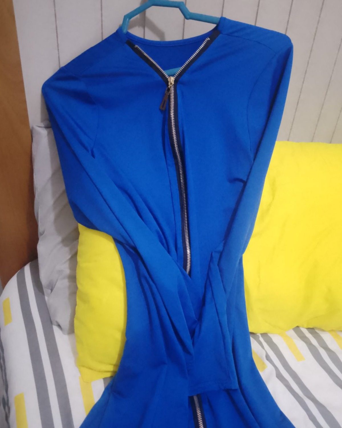 Vestido azul de mujer YOINS con cierre frontal