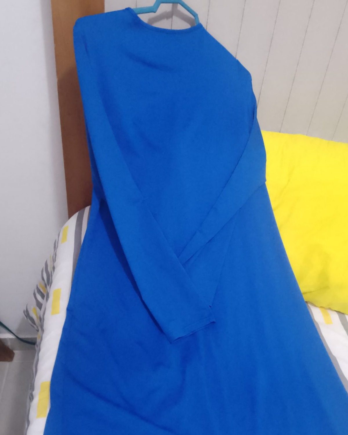 Vestido azul de mujer YOINS con cierre frontal