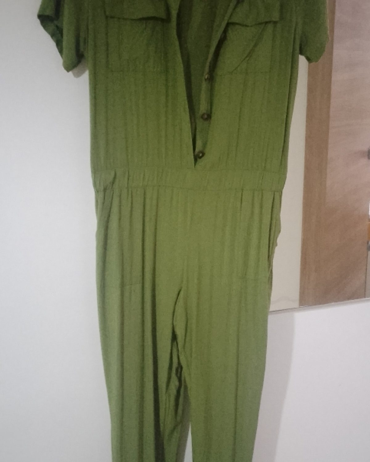 Enterizo largo verde olivo para mujer en buen estado