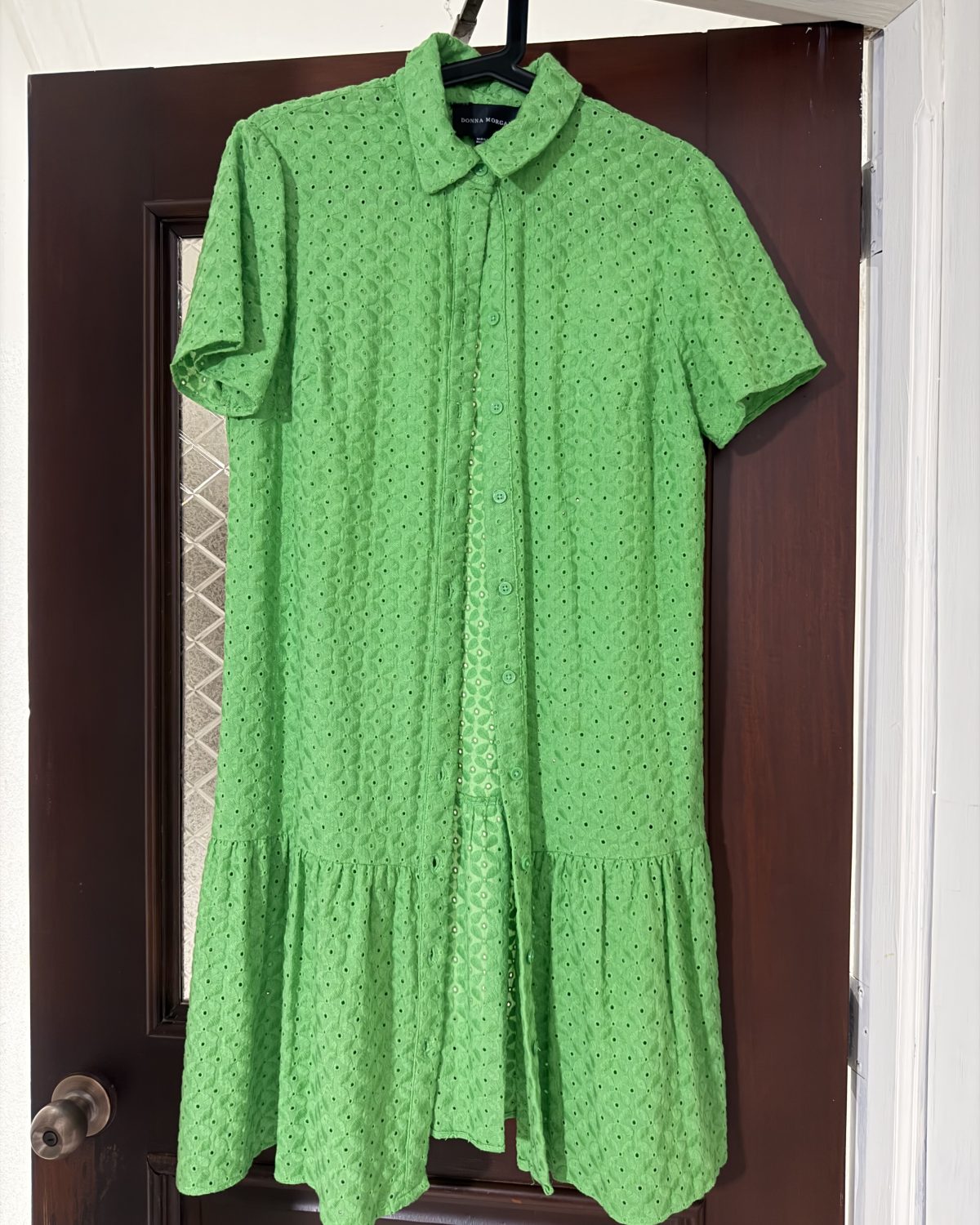 Vestido verde mujer con detalle de encaje