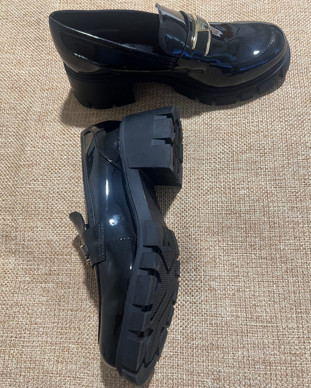 Mocasines Guess