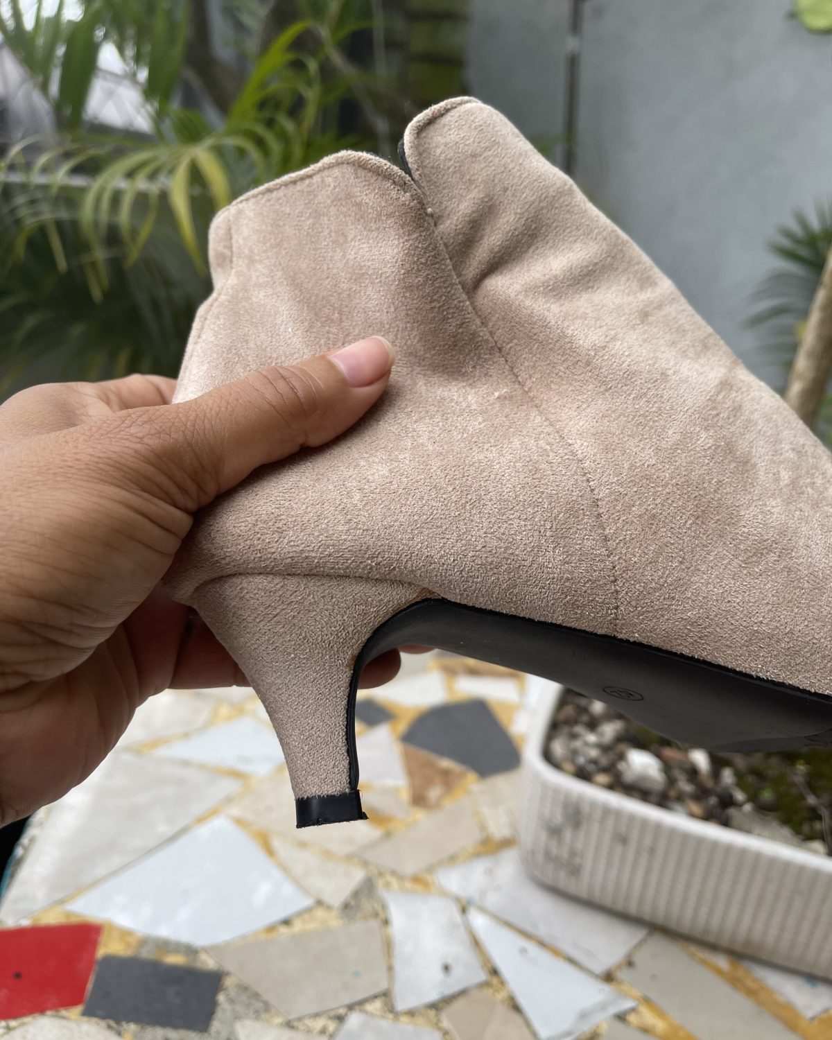 Botines de mujer en buen estado, color nude.