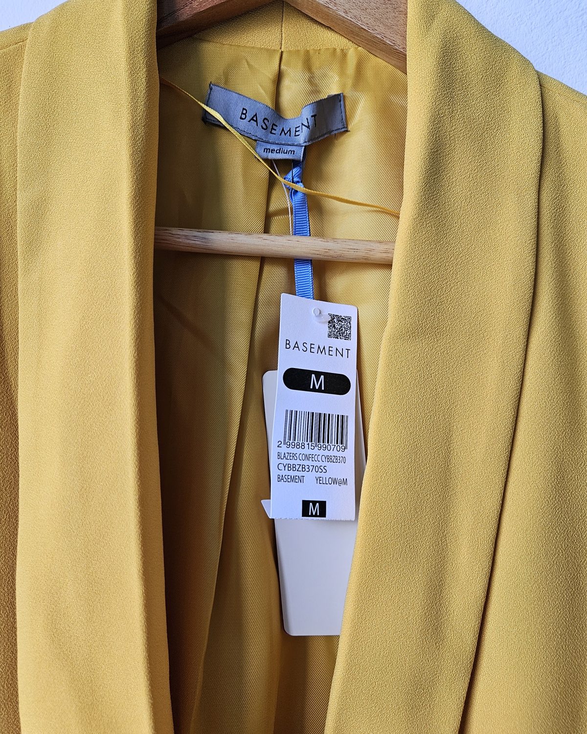 Chaqueta Amarilla