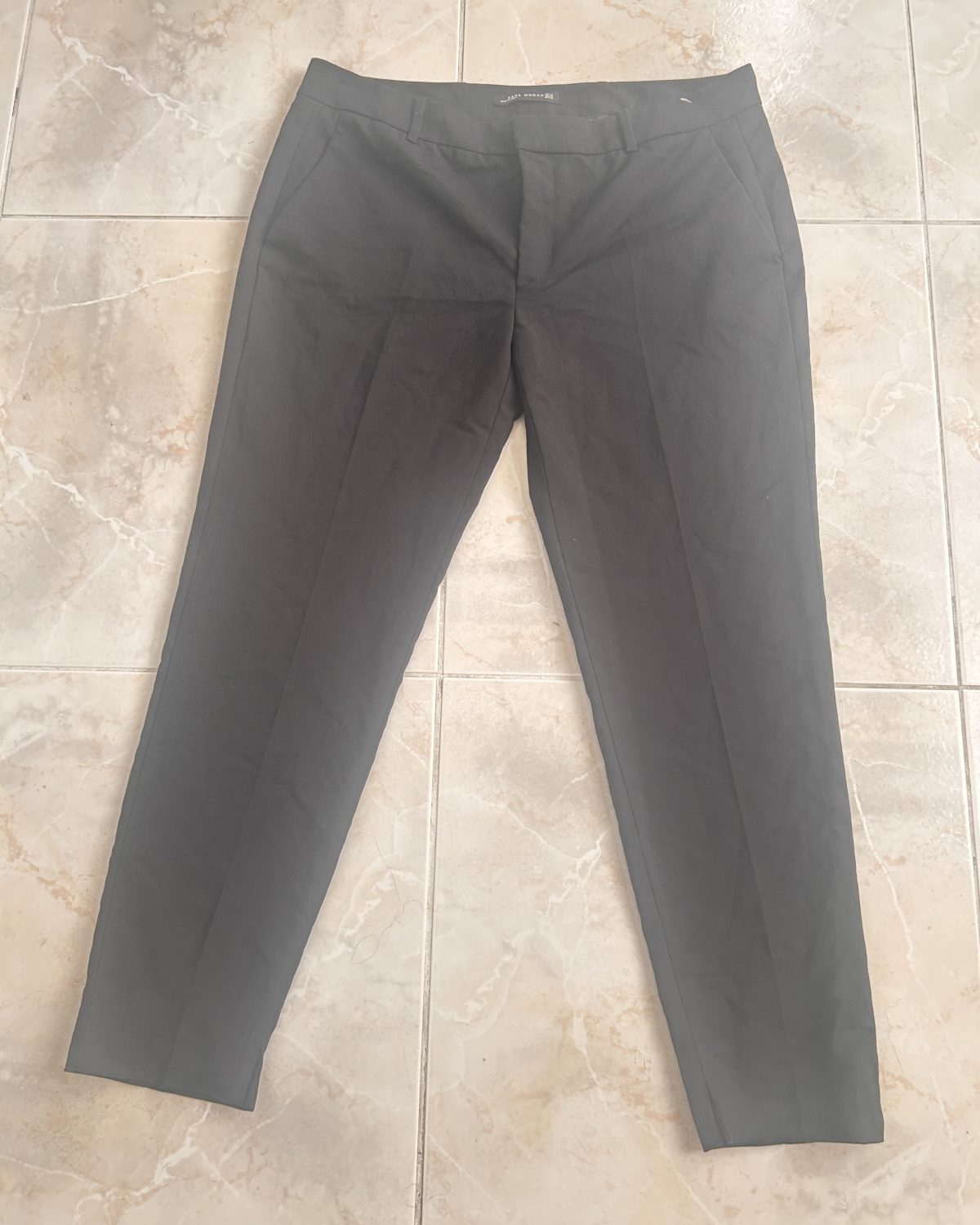 Pantalones de mujer Zara en negro talla XL