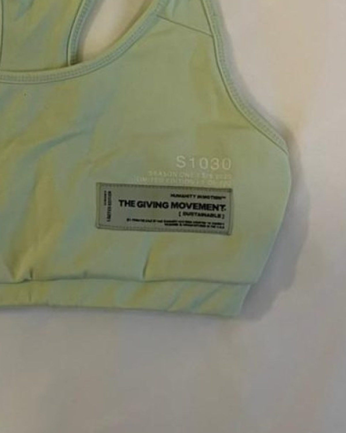 Top Deportivo Mujer The Giving Movement