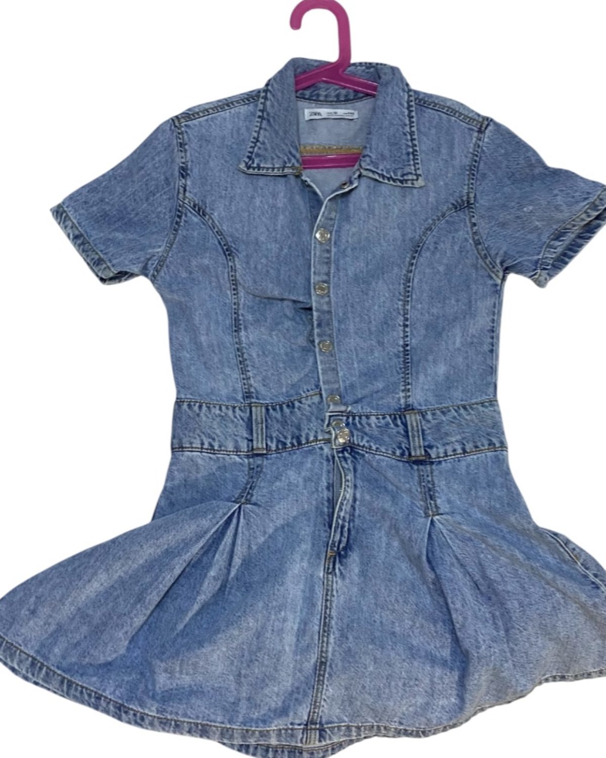 Vestido de denim azul para niña en excelente estado