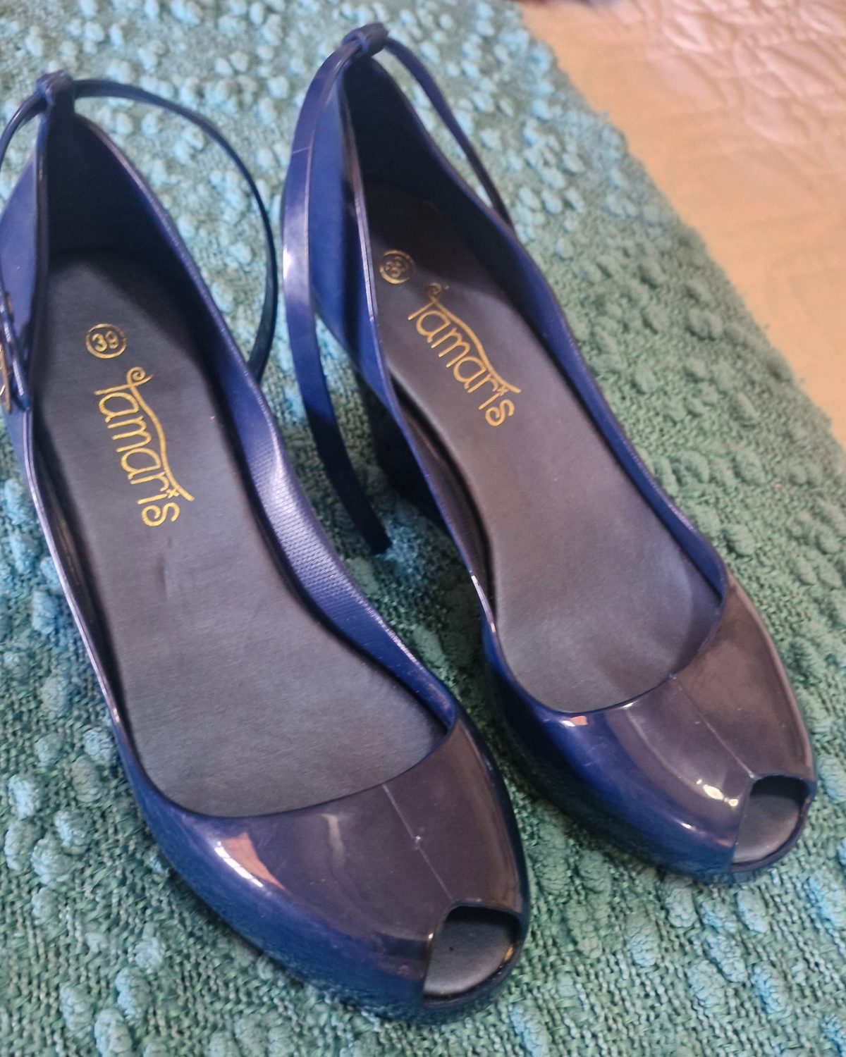 Sandalias de mujer en excelente estado color azul