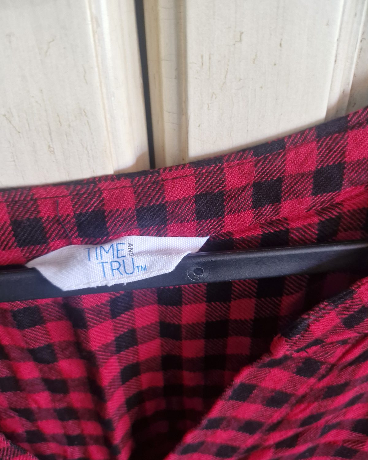 Vestido de mujer en algodón con estampado de cuadros rojos