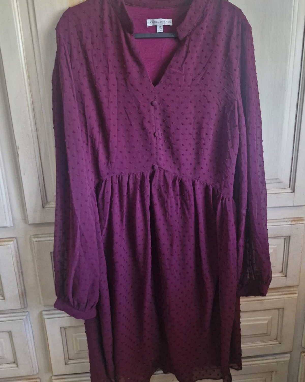 Vestido de mujer rojo  vino con detalle de textura